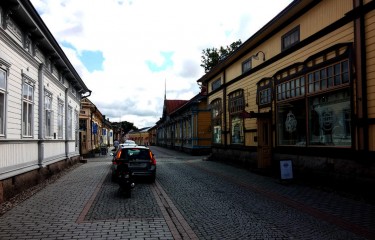 01kauppakatu_main_street